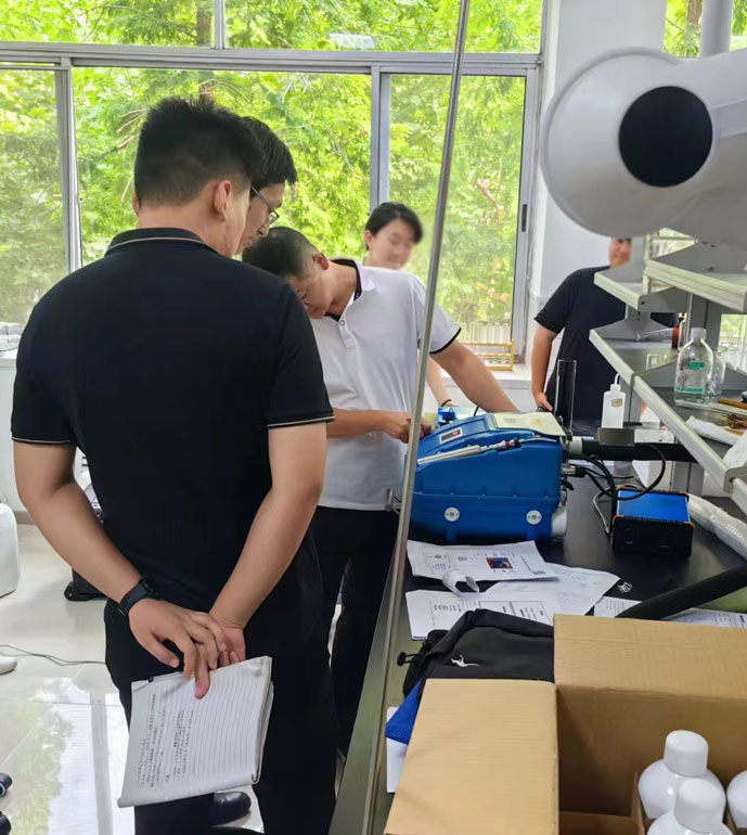 濟寧市生態(tài)環(huán)境局兗州分局及泗水縣分局PF-300交付驗收